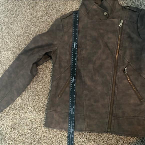 Catherine Malandrino Women’s Faux Leather Brown Jacket Sz Large - Picture 11 of 15